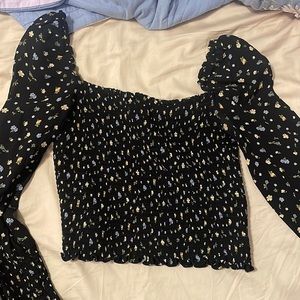 Reformation floral top with ruching in the middle